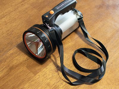 Romer LED Rechargeable Handheld Searchlight